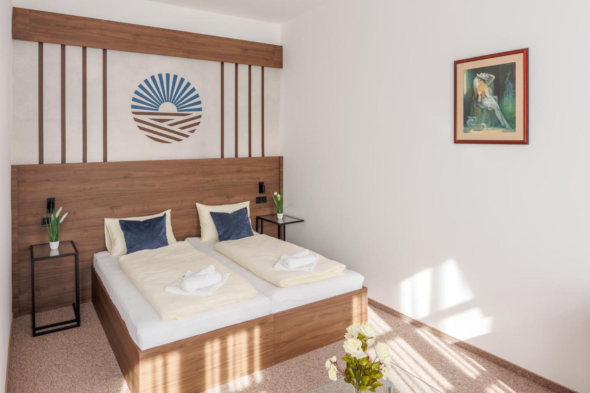 Bed and Breakfast 100 Eves Fogado Szatymaz Екстер'єр фото